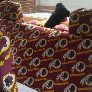 Meet your Posher, Foy